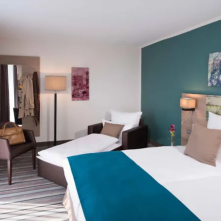 Leonardo Olympiapark Hotel 4*