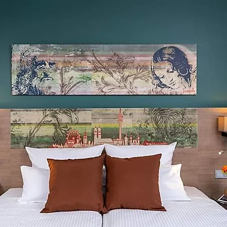 Leonardo Olympiapark Hotel 4*