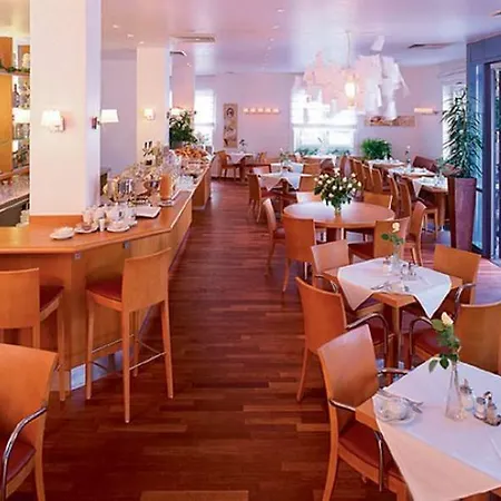 Leonardo Olympiapark Hotel Munich