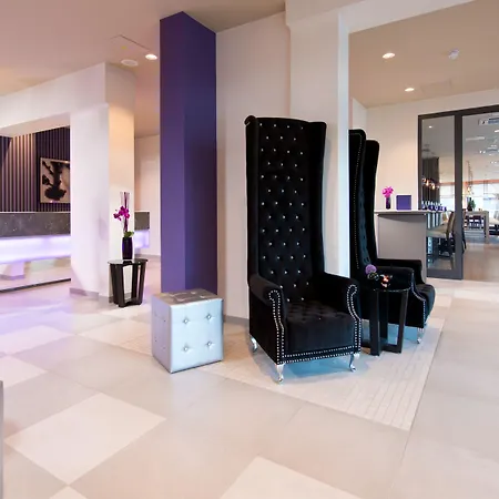 Leonardo Olympiapark 4*