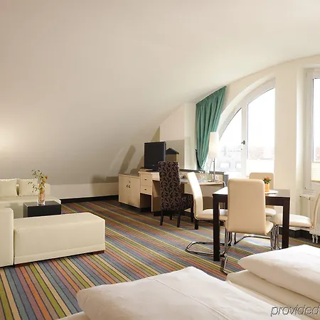 מלון Leonardo Olympiapark